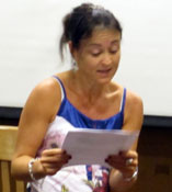 photo of Grethe reading